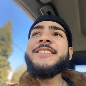 Meet your Posher, Carlos